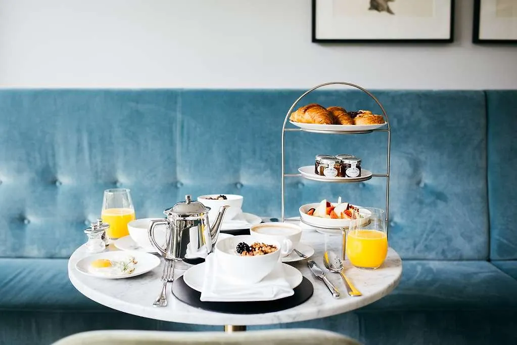 Maison Elle Ámsterdam 4*,